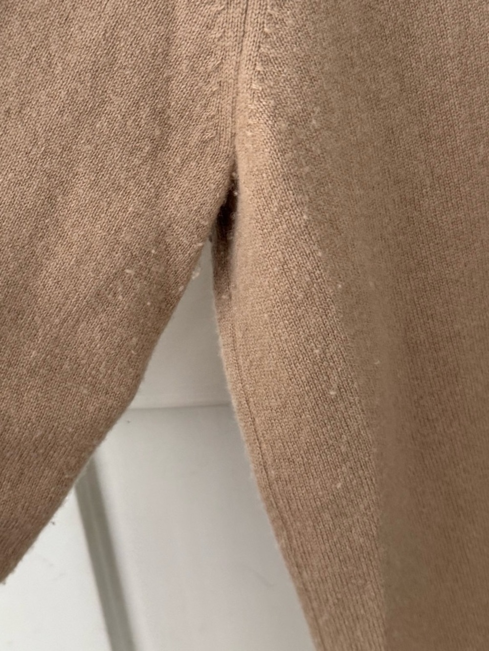 Vince Cashmere Weekend V-Neck Sweater - Picture 8 of 15
